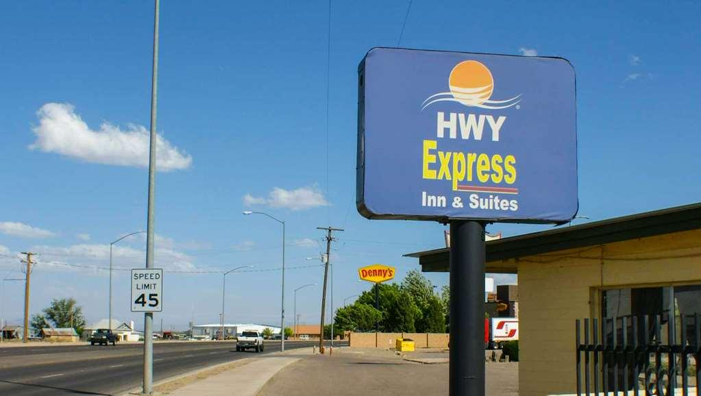 Hwy Express Inn And Suites Thatcher Exterior foto